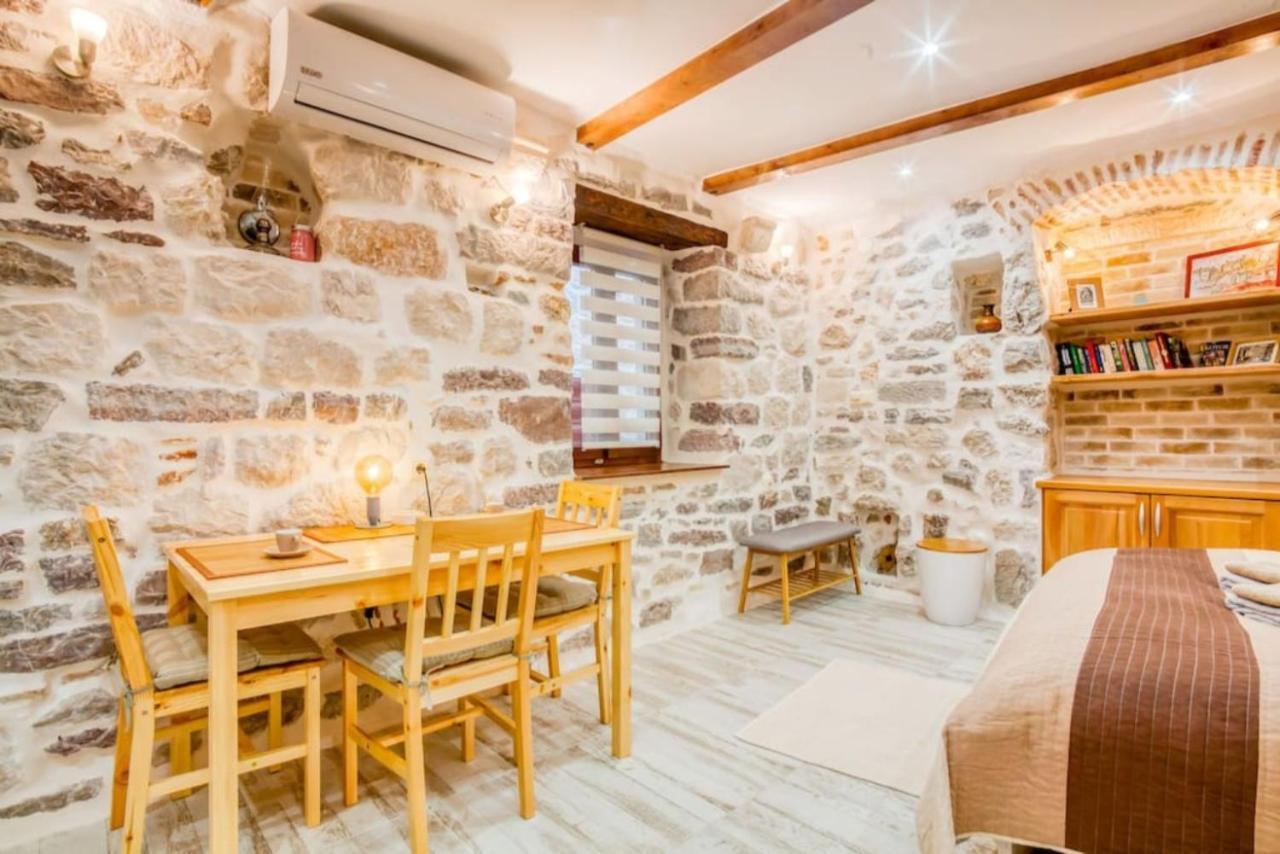 Kotor Bagus - Cozy Boutique Old Town Studio With Seaview Terrace Exterior foto
