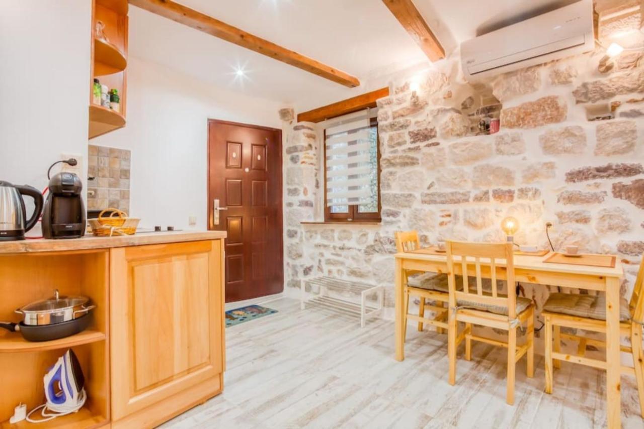 Kotor Bagus - Cozy Boutique Old Town Studio With Seaview Terrace Exterior foto